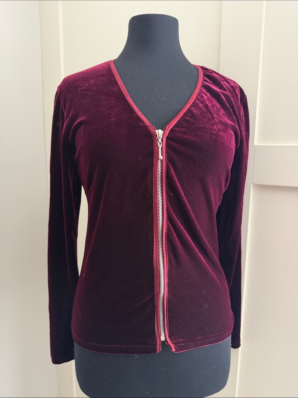 Velvet Zip-Front Hoodie in Deep Wine